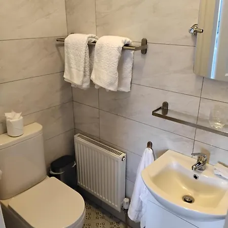 Shauna's Guest house