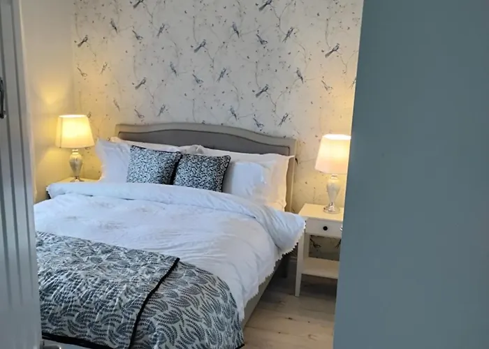 Shauna's Вотафорд