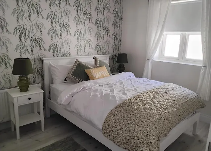 Shauna's Вотафорд