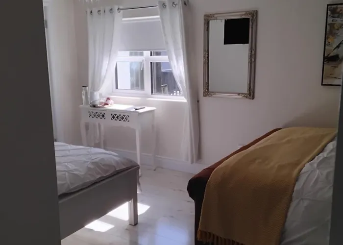 Shauna's Вотафорд